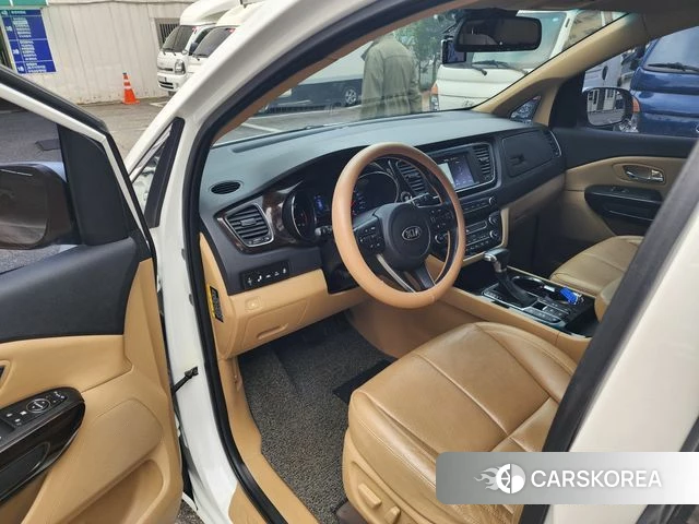 Kia The New Carnival id 5028855 из Кореи 17