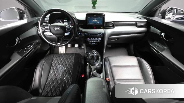 Hyundai Veloster (JS) id 4993372 из Кореи 27