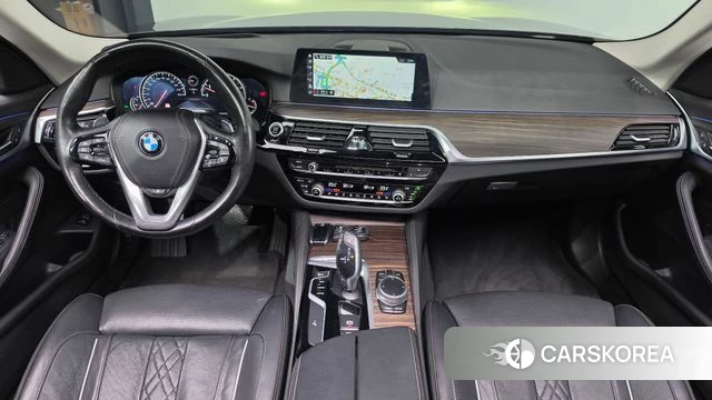 BMW 5 Series (G30) id 4978201 из Кореи 31