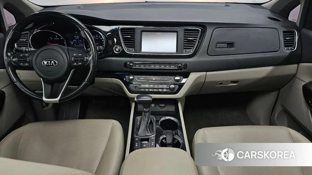 Kia The New Carnival id 4988121 из Кореи 29