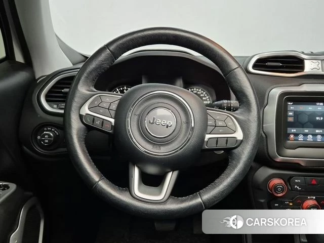 Jeep Renegade id 4952088 из Кореи 15