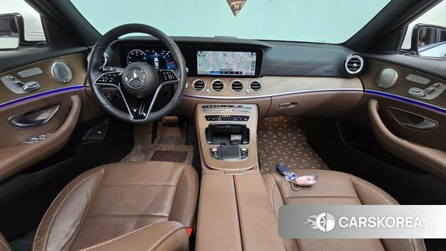 Mercedes-Benz E-Class W213 id 4921769 из Кореи 31