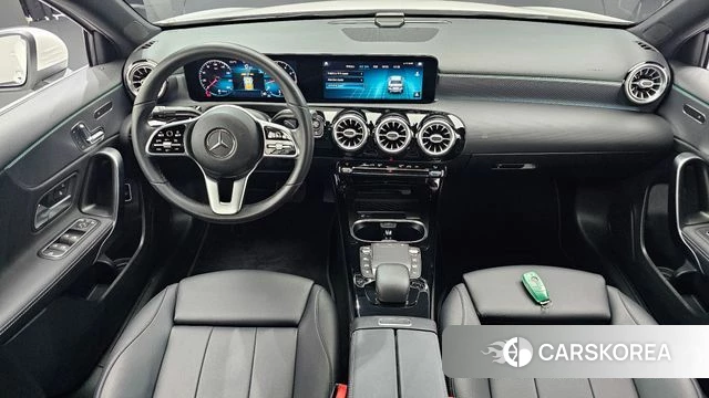 Mercedes-Benz A-Class W177 id 5028375 из Кореи 29