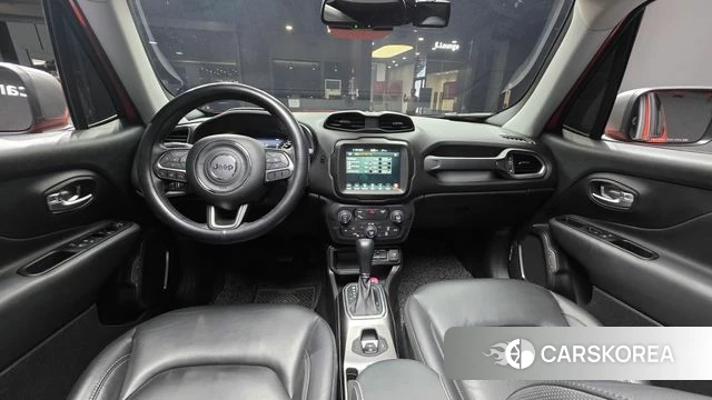 Jeep Renegade id 4966915 из Кореи 17