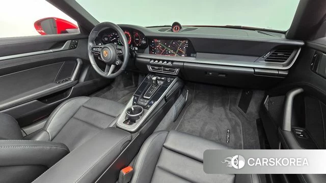 Porsche 911(992) id 5021255 из Кореи 34