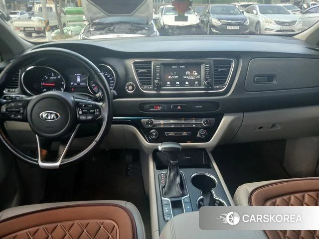 Kia The New Carnival id 4895610 из Кореи 16