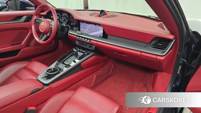 Porsche 911(992) id 4784840 из Кореи 29