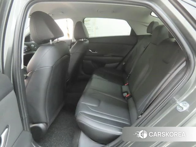 Hyundai Avante (CN7) id 5031143 из Кореи 17