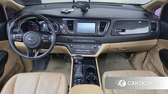 Kia The New Carnival id 4998208 из Кореи 32