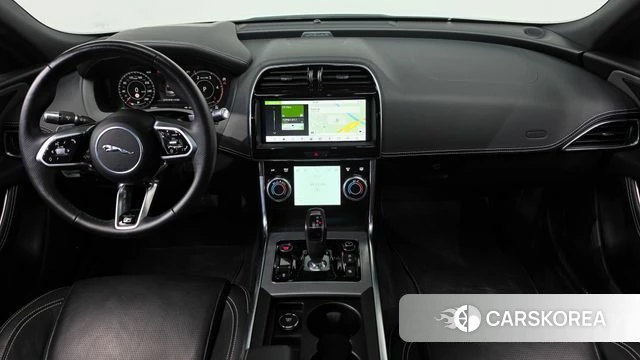 Jaguar XE id 4992603 из Кореи 37