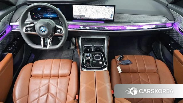 BMW i7 (G70) id 5021760 из Кореи 31