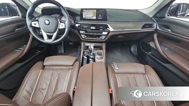 BMW 5 Series (G30) id 3587848 из Кореи 17