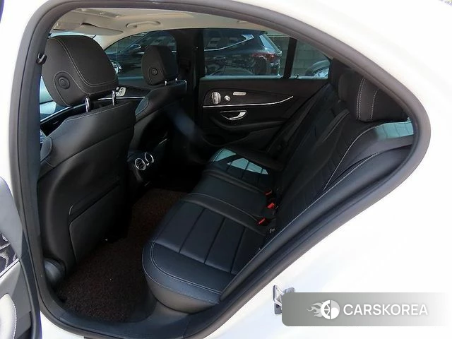 Mercedes-Benz E-Class W213 id 4943914 из Кореи 17