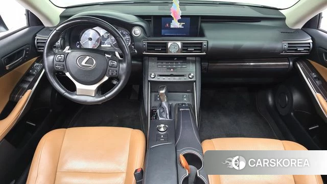 Lexus New IS300 id 4937280 из Кореи 29