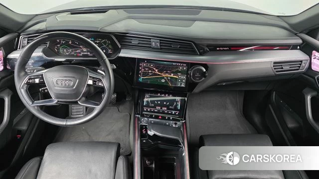 Audi e-Tron id 3899020 из Кореи 17