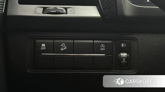 Ssangyong The New Rexton Sports Cannes id 5027294 из Кореи 17
