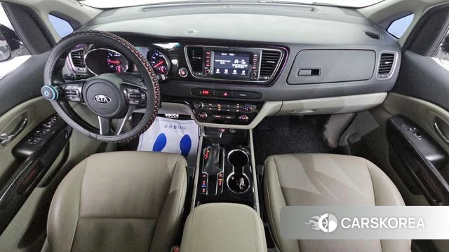 Kia The New Carnival id 4987946 из Кореи 29