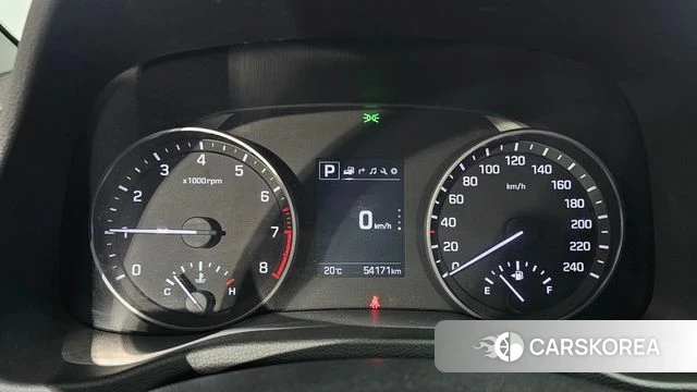 Hyundai Avante AD id 5029347 из Кореи 26