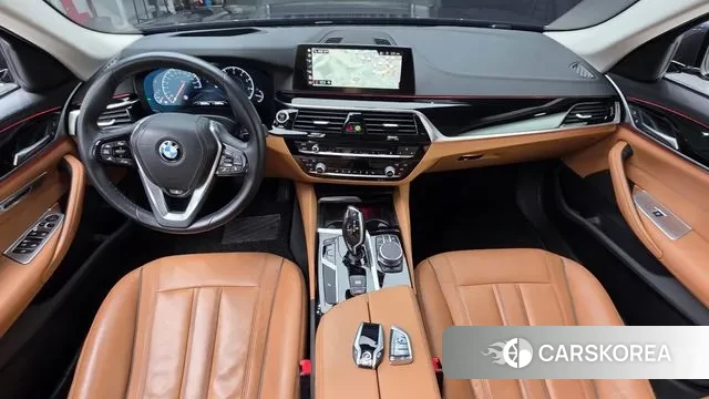 BMW 5 Series (G30) id 3728292 из Кореи 17