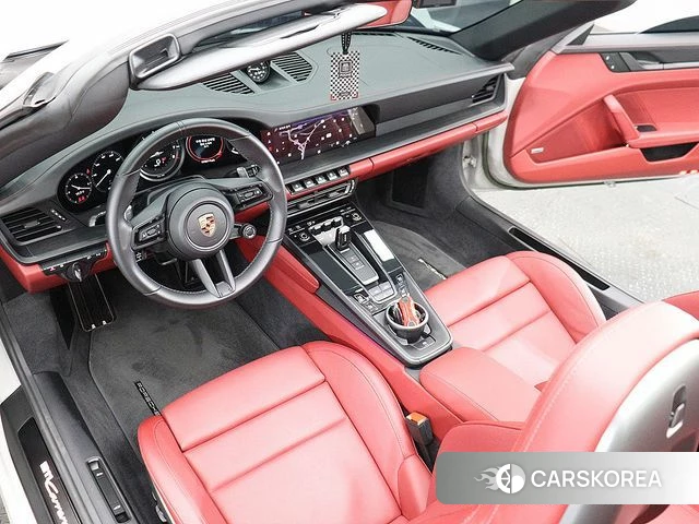 Porsche 911(992) id 5016633 из Кореи 17