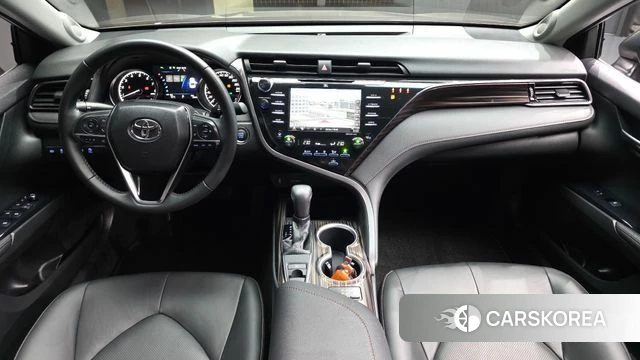 Toyota Camry (XV70) id 5048119 из Кореи 29