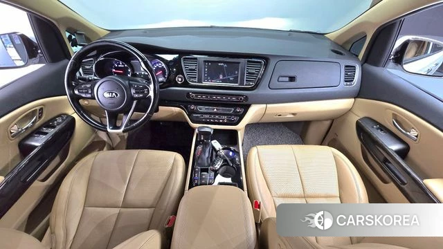 Kia The New Carnival id 4967691 из Кореи 17