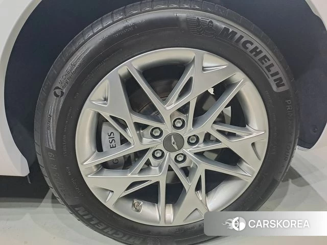 Genesis GV70 id 4996277 из Кореи 17