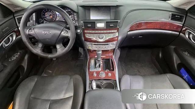 Infiniti Q70 id 3714003 из Кореи 17