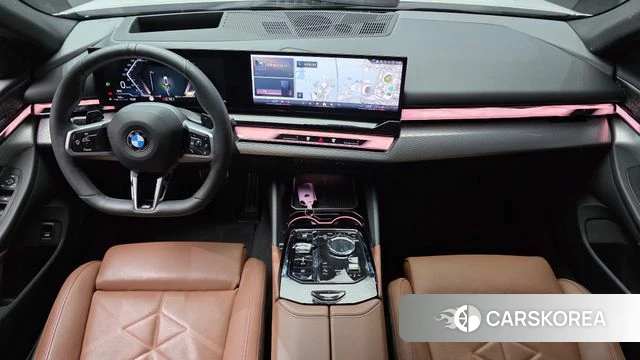 BMW 5 Series (G60) id 5015954 из Кореи 28