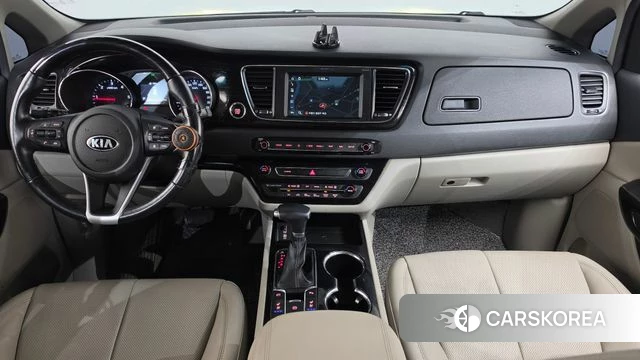 Kia The New Carnival id 5048609 из Кореи 34