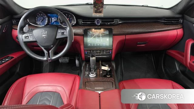 Maserati Quattroporte id 4993126 из Кореи 30