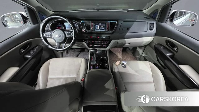 Kia The New Carnival id 4960112 из Кореи 30