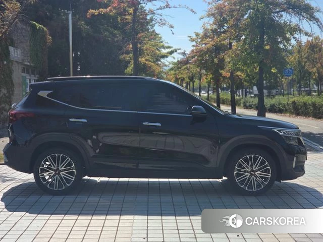 Kia Seltos id 4977603 из Кореи 15