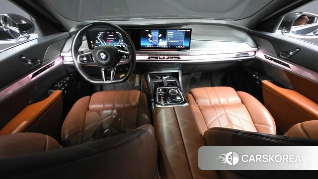 BMW 7 Series (G70) id 5021528 из Кореи 30