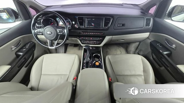 Kia The New Carnival id 4993651 из Кореи 27
