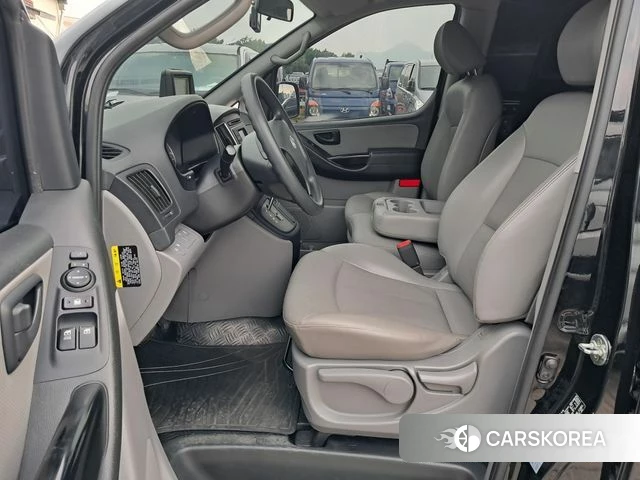 Hyundai The New Grand Starex id 4837277 из Кореи 17