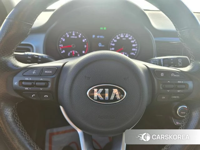 Kia Stonic id 5041203 из Кореи 17