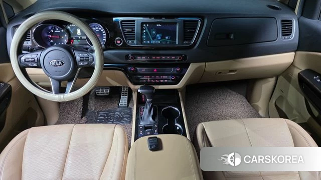 Kia The New Carnival id 5028967 из Кореи 33
