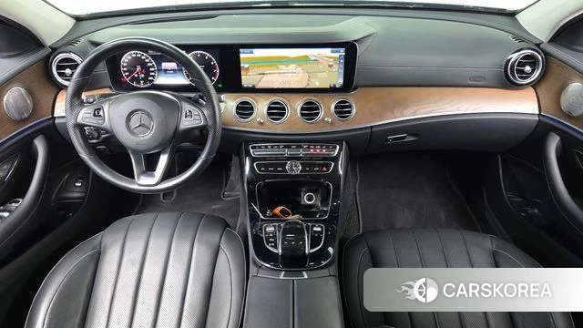 Mercedes-Benz E-Class W213 id 5035986 из Кореи 31