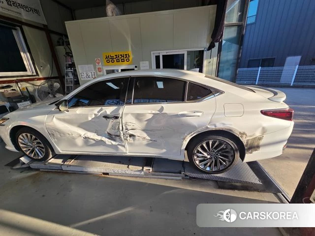Lexus ES300h 7th generation id 4957378 из Кореи 17