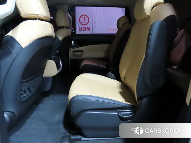 Kia Carnival 4th generation id 4750137 из Кореи 17