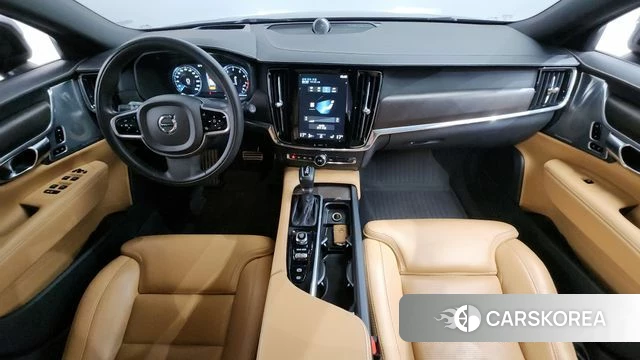 Volvo V90 Cross-Country id 3955763 из Кореи 17