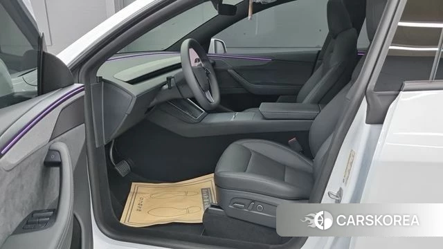 Tesla Model Y id 4970936 из Кореи 15