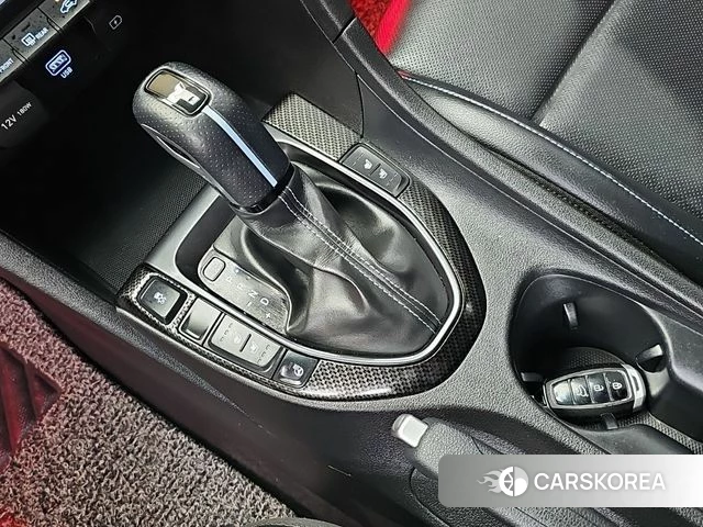 Hyundai Veloster (JS) id 4764604 из Кореи 16