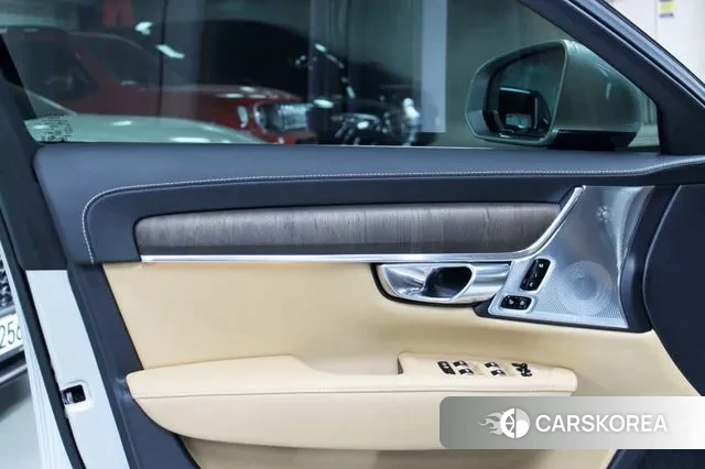 Volvo S90 id 3650313 из Кореи 17