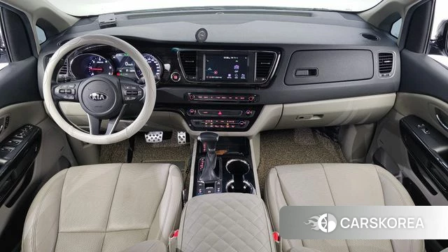 Kia The New Carnival id 4960168 из Кореи 17