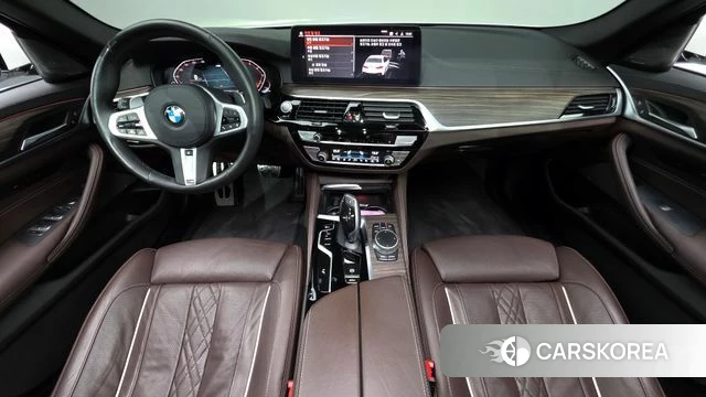 BMW 5 Series (G30) id 4982309 из Кореи 17