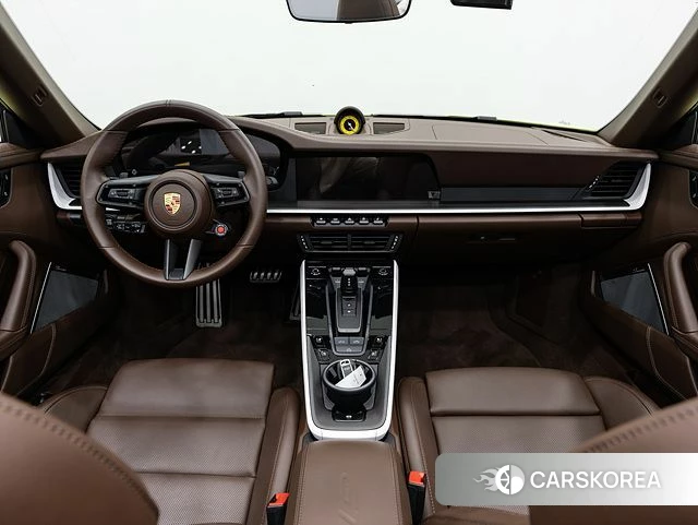 Porsche 911(992) id 4767406 из Кореи 17