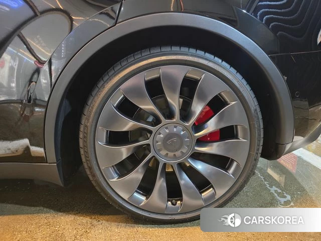 Tesla Model Y id 4996638 из Кореи 14