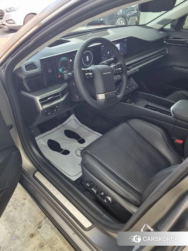 Hyundai Grandeur (GN7) id 5021714 из Кореи 16